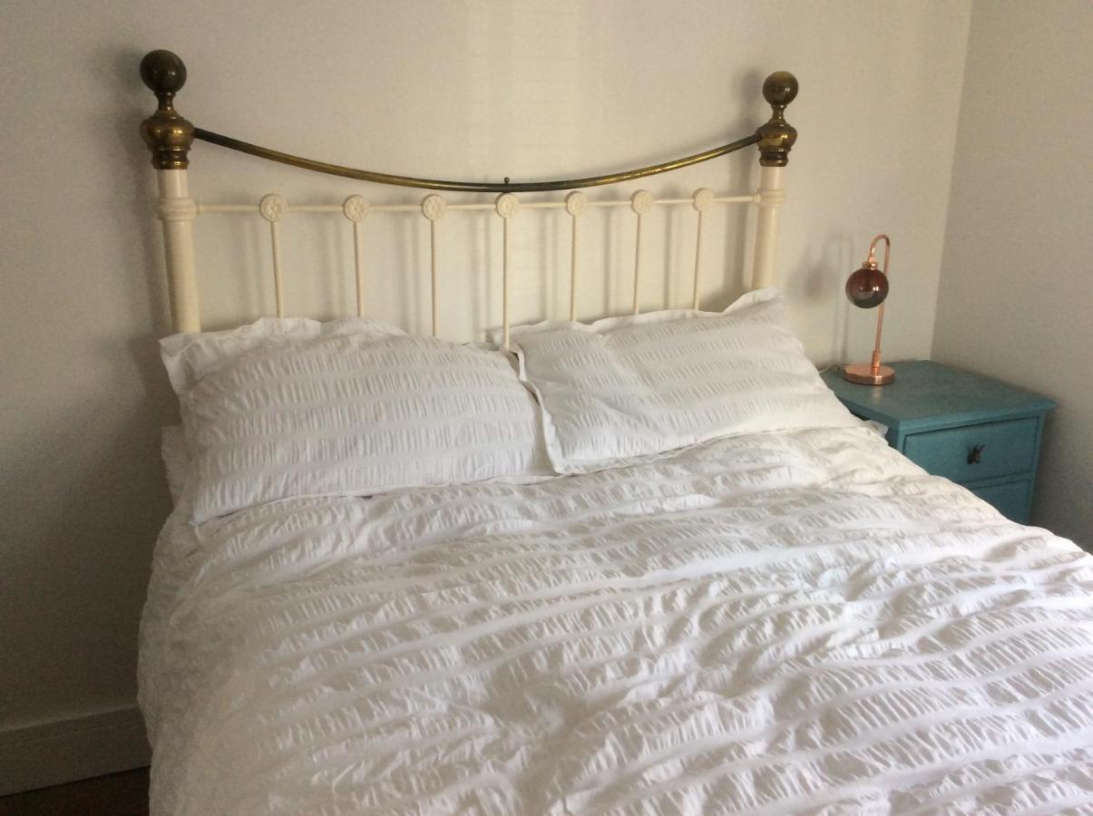Tremeer Cottage Upper Beeding ภายนอก รูปภาพ